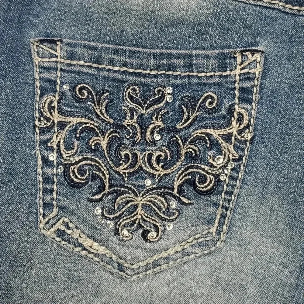 Lane Bryant Cuffed Blue Jean Shorts Size 14 - Picture 9 of 14